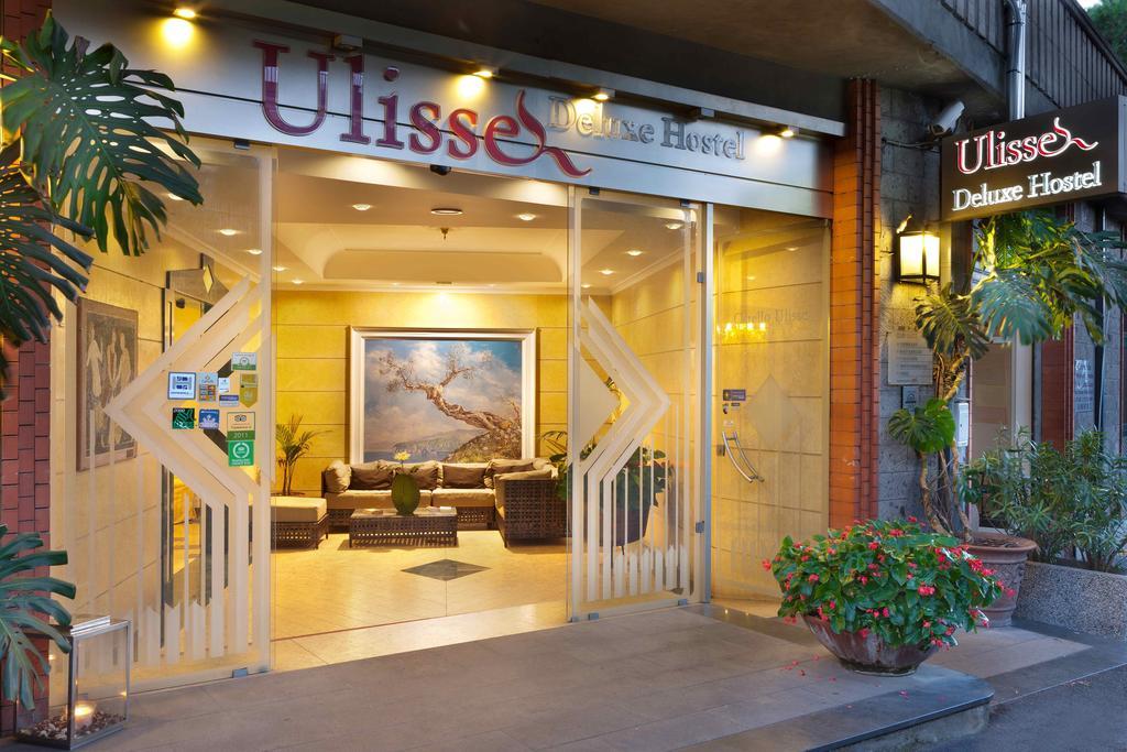 Ulisse Deluxe Hostel Sorrento Esterno foto